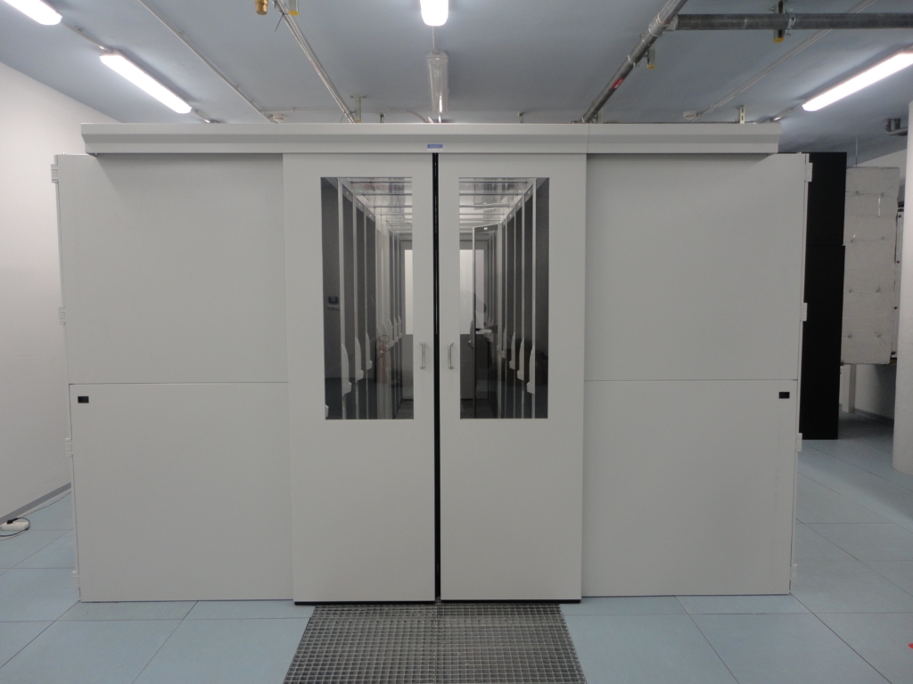 Rackové skříně využívající free cooling datacentra MasterDC v Brně
